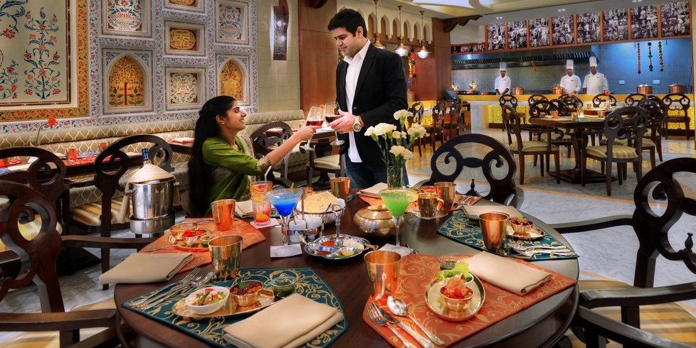 Hotel Taj & Convention Centre, 5*