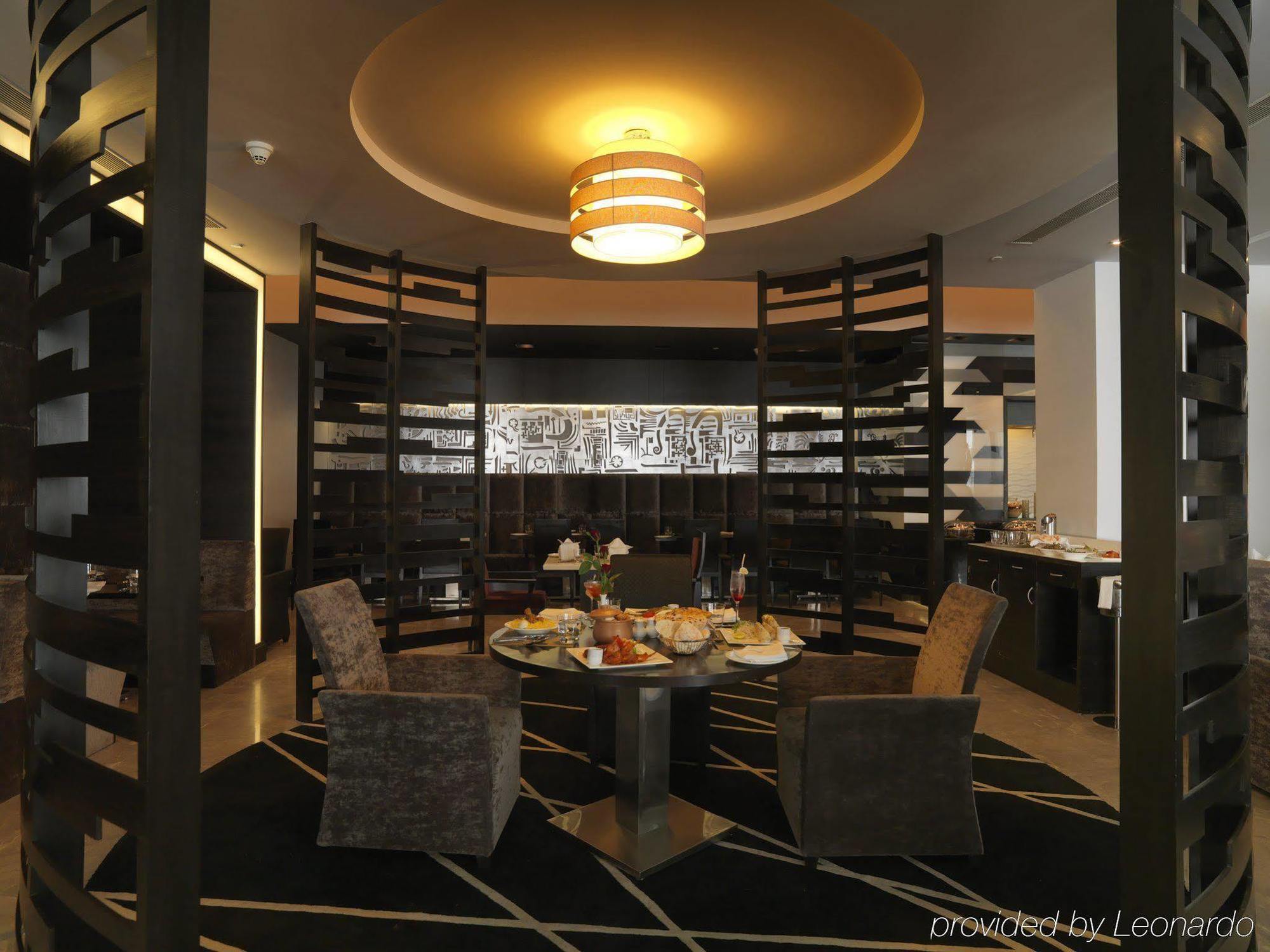 Taj & Convention Centre, Hotel Agra (Uttar Pradesh)